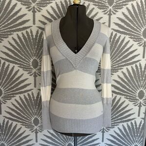 Y2K American Eagle Striped Deep V Neck Sweater Gray Cream Womens Sz M Preppy